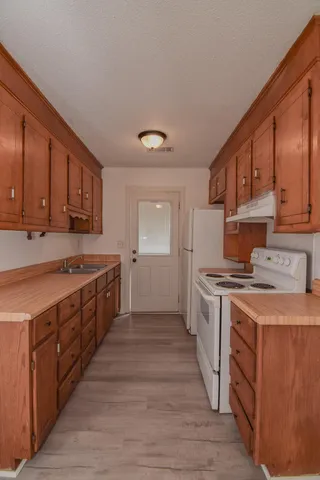 $1,500 | 117 Ashwood Court, Summerville, SC 29486