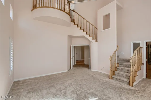 $3,295 | 7435 West Camero Avenue, Las Vegas, NV 89113