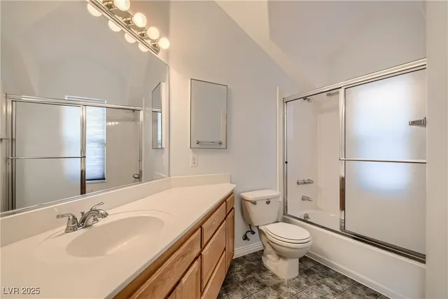 $3,295 | 7435 West Camero Avenue, Las Vegas, NV 89113