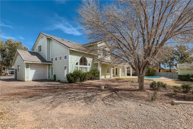 $3,295 | 7435 West Camero Avenue, Las Vegas, NV 89113