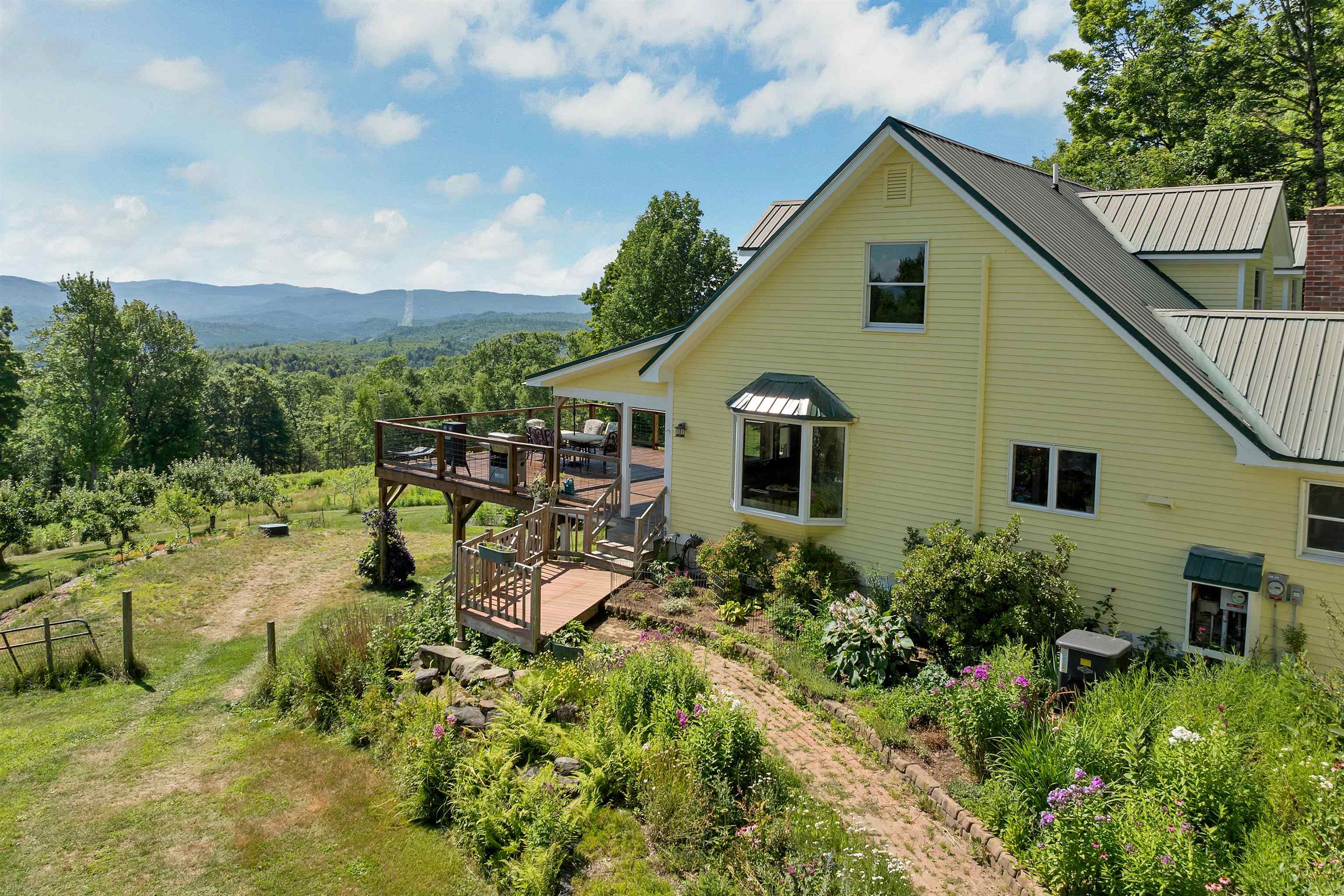 469 Atwell Hill Road Wentworth, NH 03282 - Photo 33 of 46 Gallery Image 33