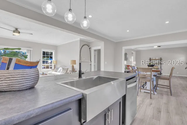 $525,000 | 15 Vine Street, Bluffton, SC 29910