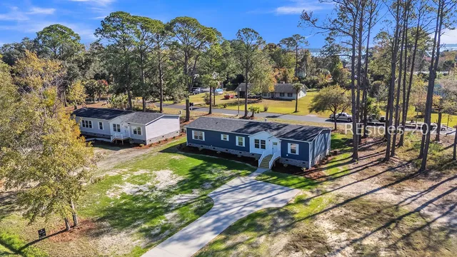 $525,000 | 15 Vine Street, Bluffton, SC 29910