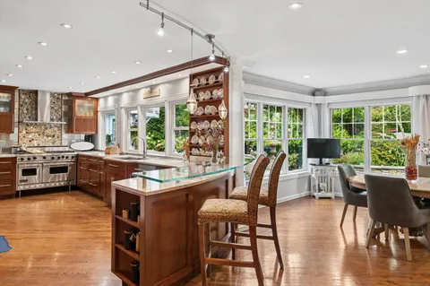 $2,218,000 | 4 Burr Farms Road, Westport, CT 06880