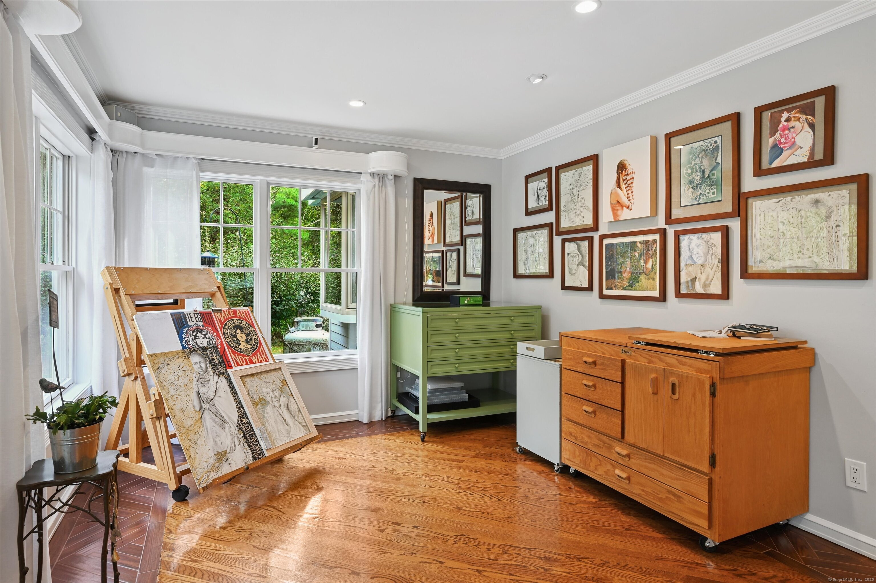 4 Burr Farms Road Westport, CT 06880 - Photo 15 of 40