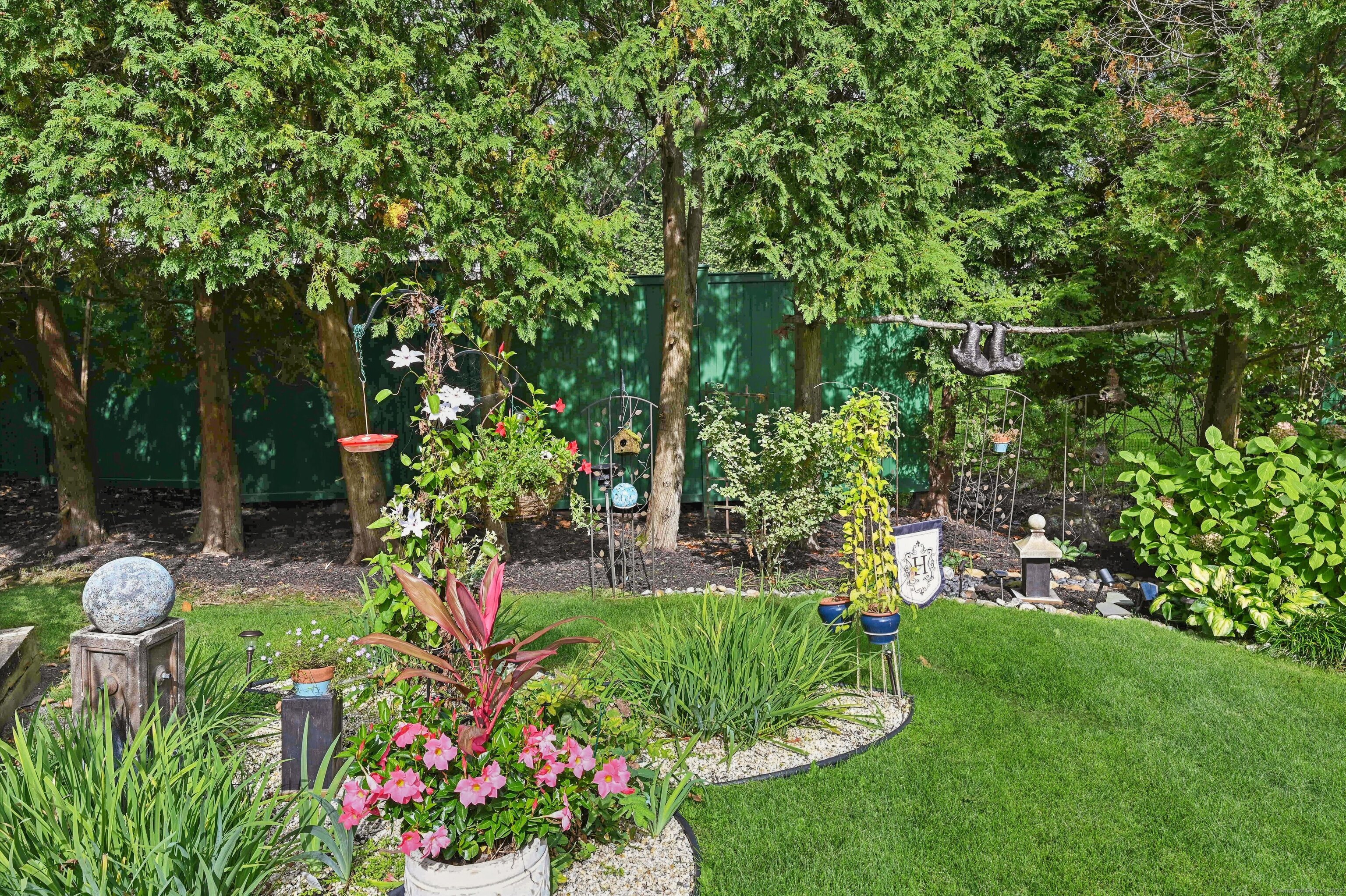 4 Burr Farms Road Westport, CT 06880 - Photo 31 of 40