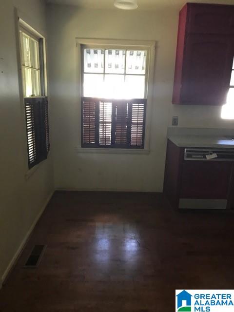 212 Red Oak Road Birmingham, AL 35206 - Photo 7 of 16