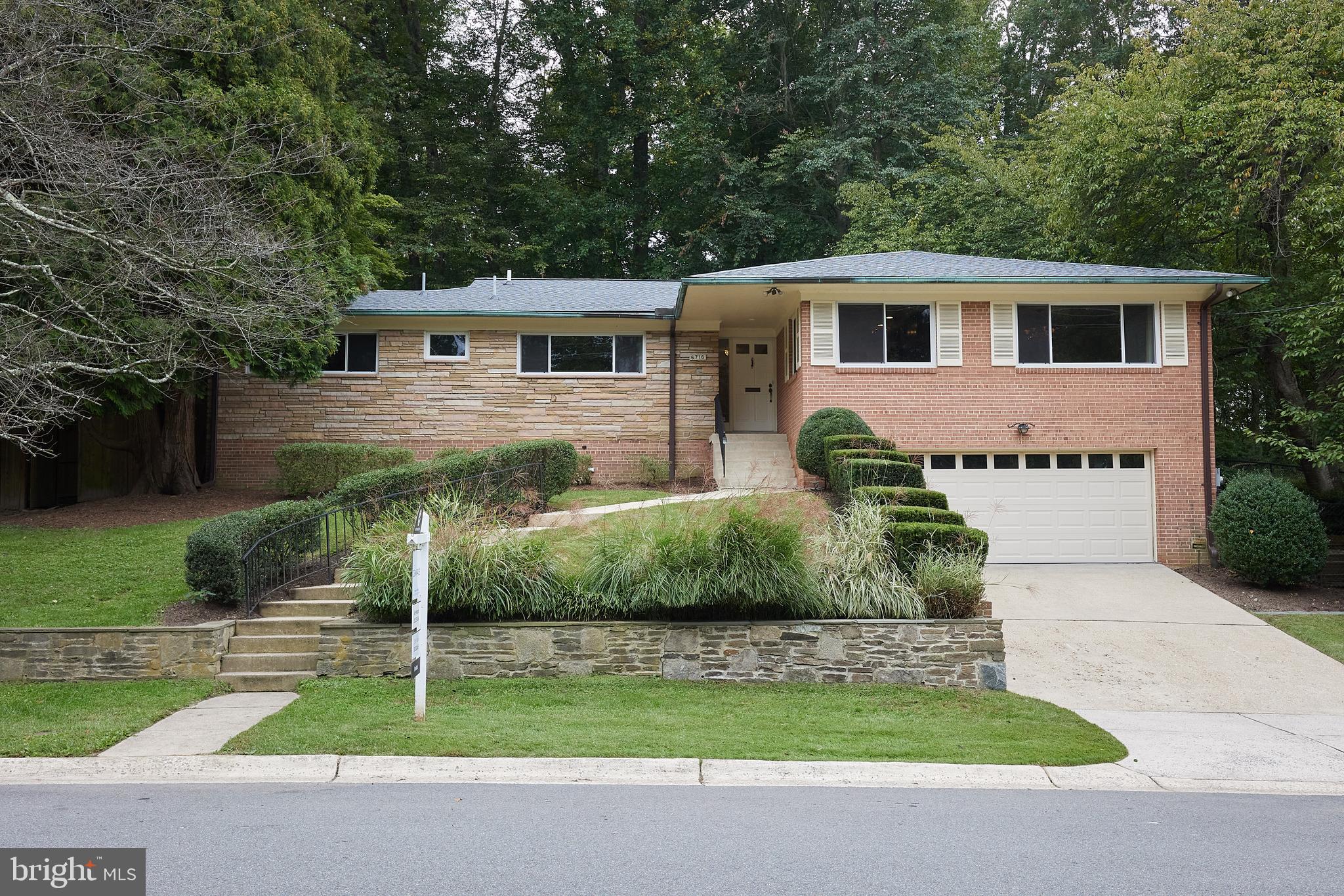 6716 Tulip Hill Terrace, Bethesda, MD 20816 Compass