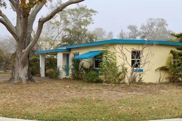 $469,000 | 200 10th Avenue North, Indian Rocks Beach, FL 33785