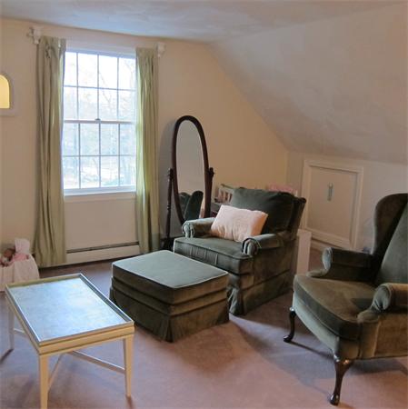 24 Stinson Road Andover, MA 01810 - Photo 18 of 22 a living room with furniture and a window