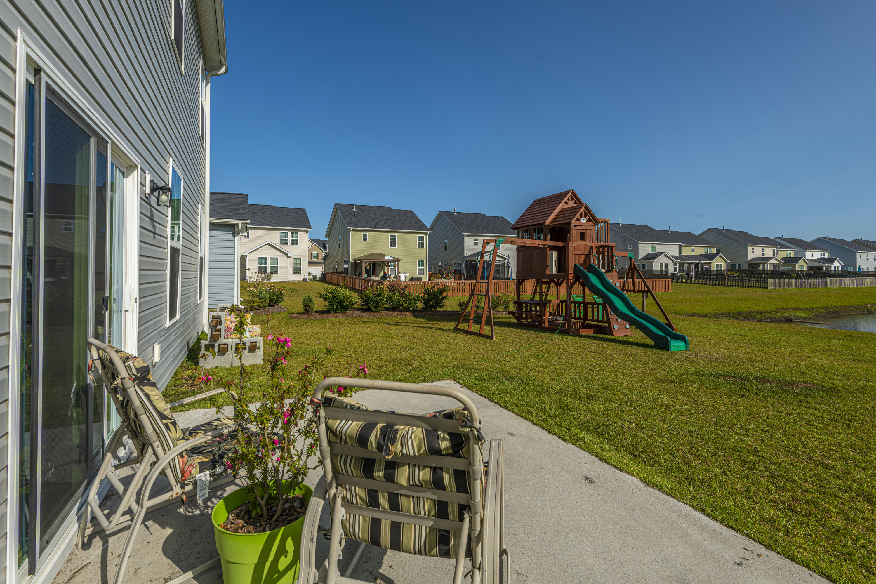 129 Oyama Road Summerville, SC 29486 - Photo 6 of 33 DSC_2865
