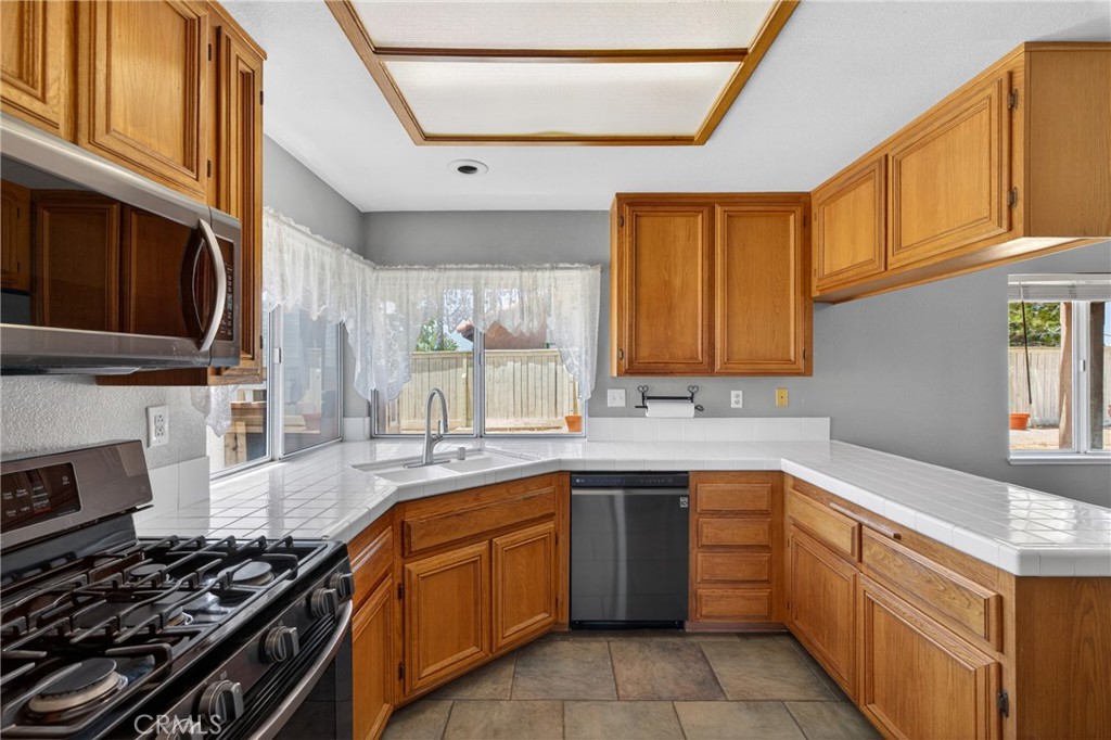 3005 Chuckwagon Road Palmdale, CA 93550 - Photo 13 of 47