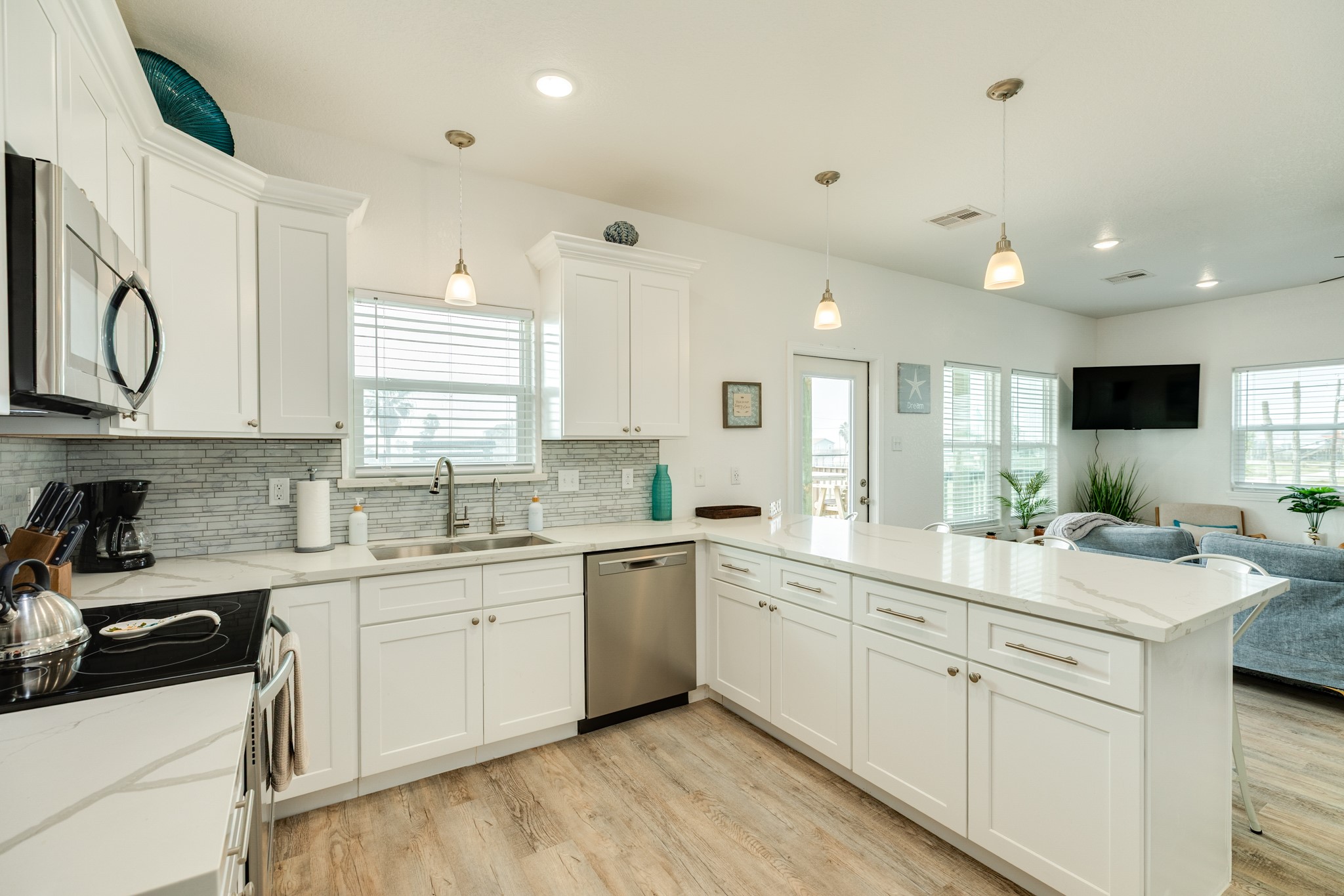 344 Thunder Road Surfside Beach, TX 77541 - Photo 17 of 40 Come see if this fits your wants
