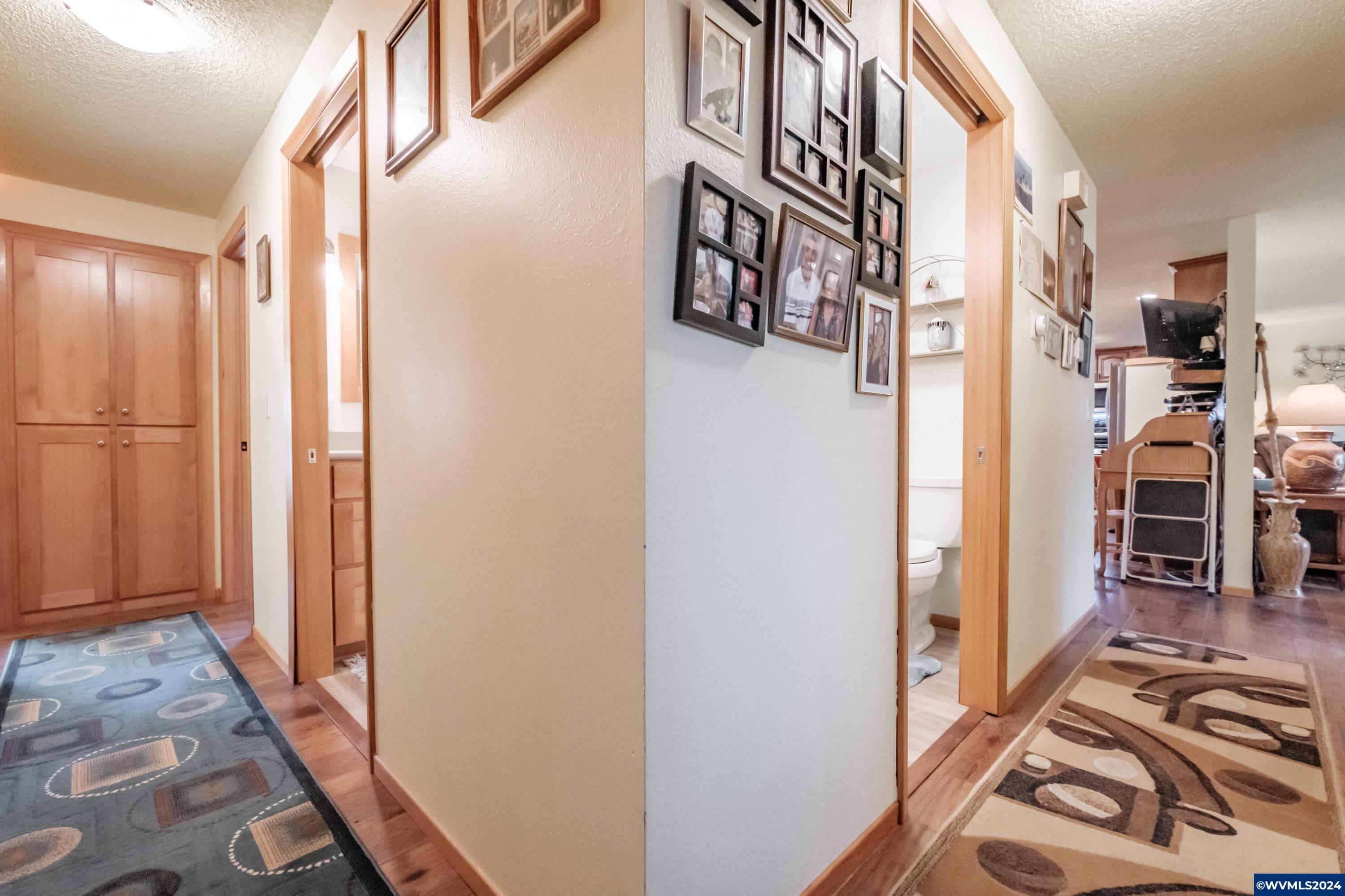 1214 Northeast Springwood Drive Albany, OR 97321 - Photo 18 of 50