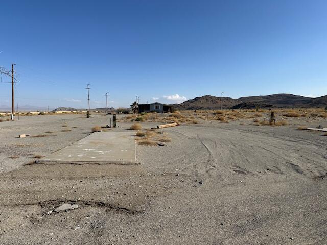81898 Trona Road Trona, CA 93562 - Photo 9 of 25 IMG_3590