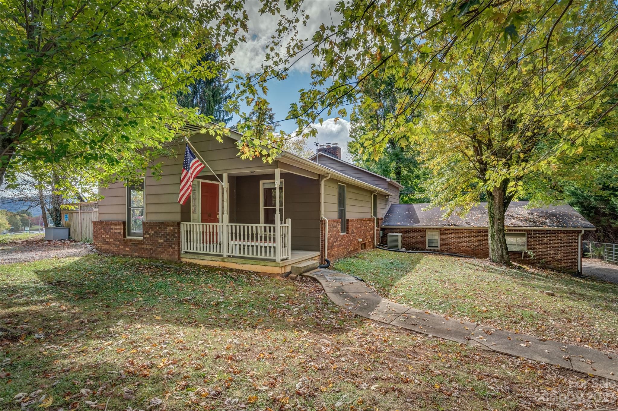 183 Wiggins Road Candler, NC 28715 - Photo 41 of 48 Gallery Image 41