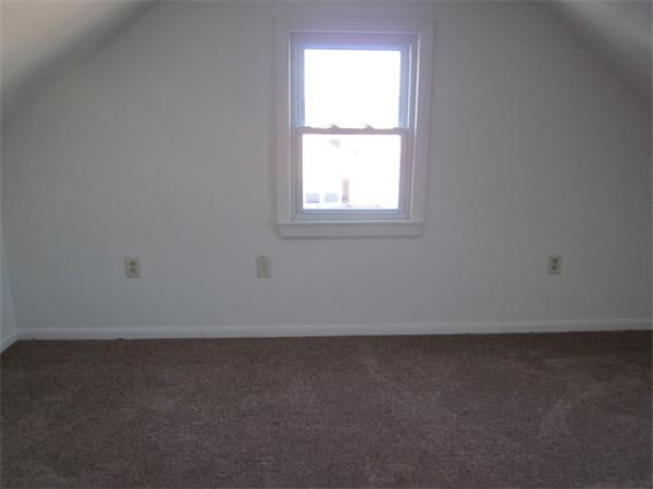 88 Derryfield Avenue Springfield, MA 01118 - Photo 12 of 16 Gallery Image 12