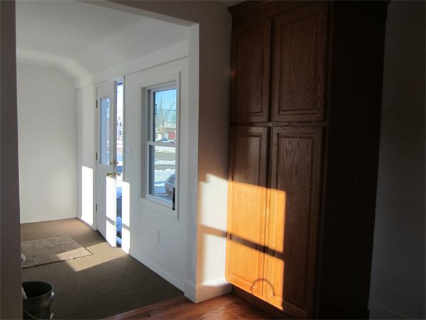 88 Derryfield Avenue Springfield, MA 01118 - Photo 5 of 16 Gallery Image 5