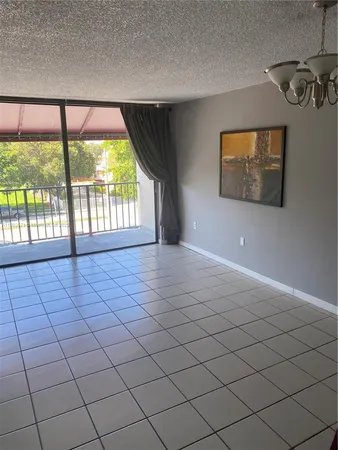 $2,200 | 8006 Southwest 149th Avenue, Unit D412, Miami, FL 33193