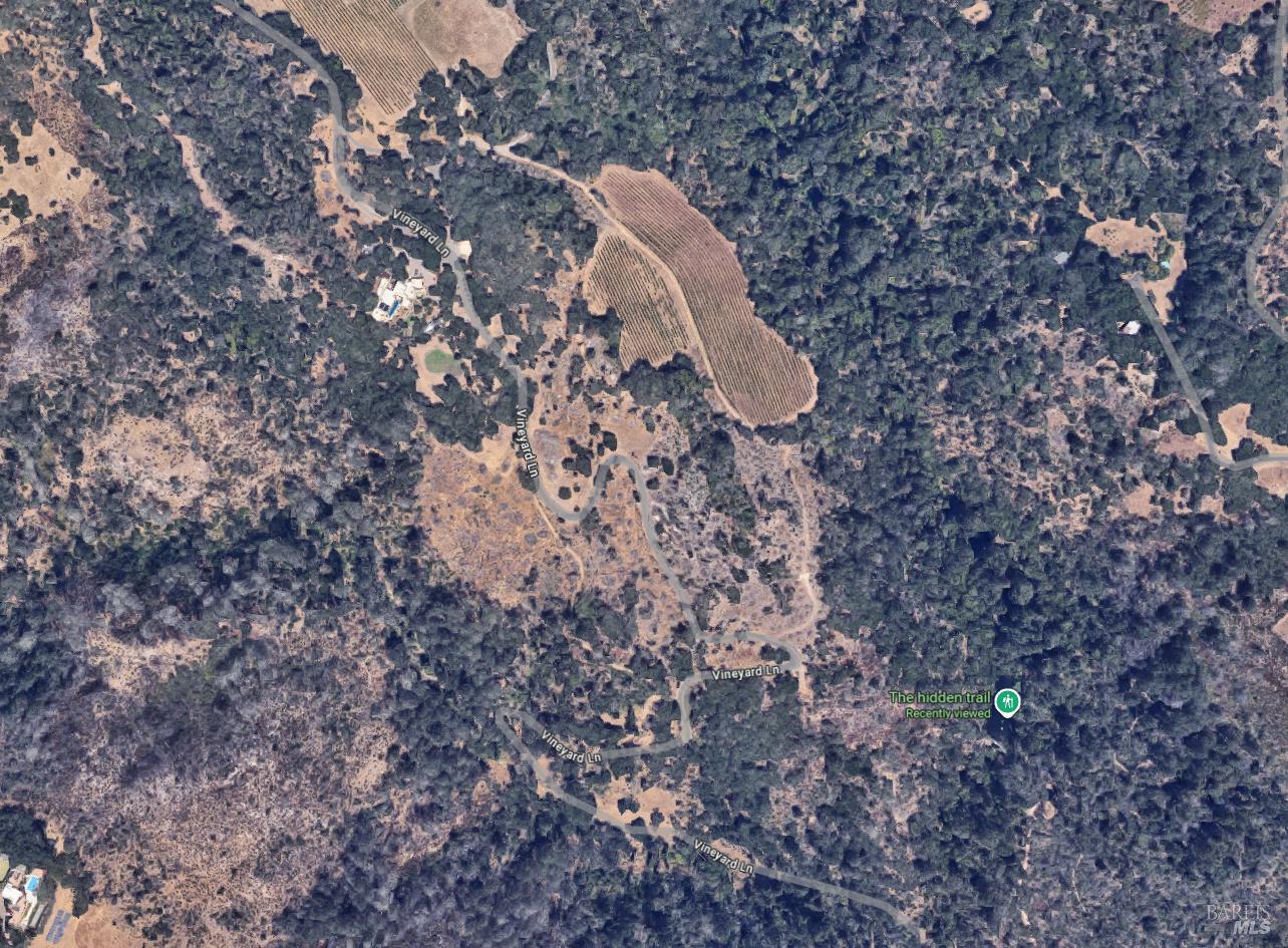 2500 North Castle Road Sonoma, CA 95476 - Photo 2 of 2 a view of entryway