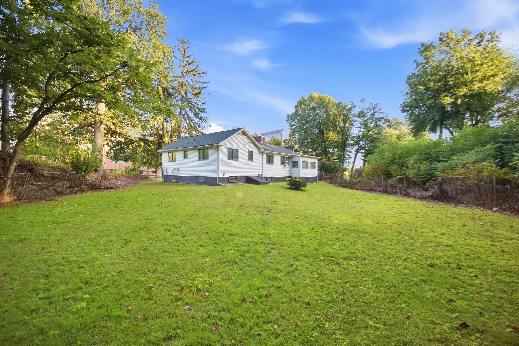 74 Springfield Street Springfield, MA 01107 - Photo 16 of 21 Gallery Image 16