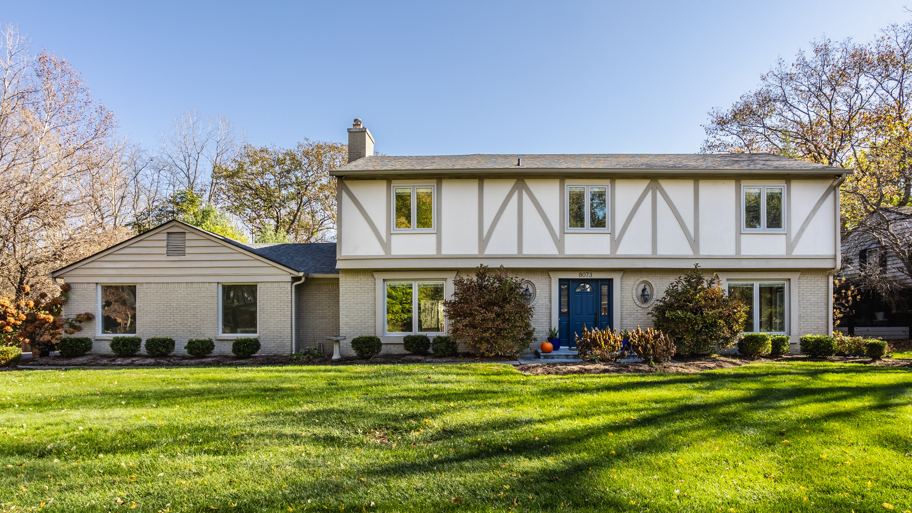 8073 Claridge Road Indianapolis, IN 46260 - Photo 1 of 28 Gallery Image 1