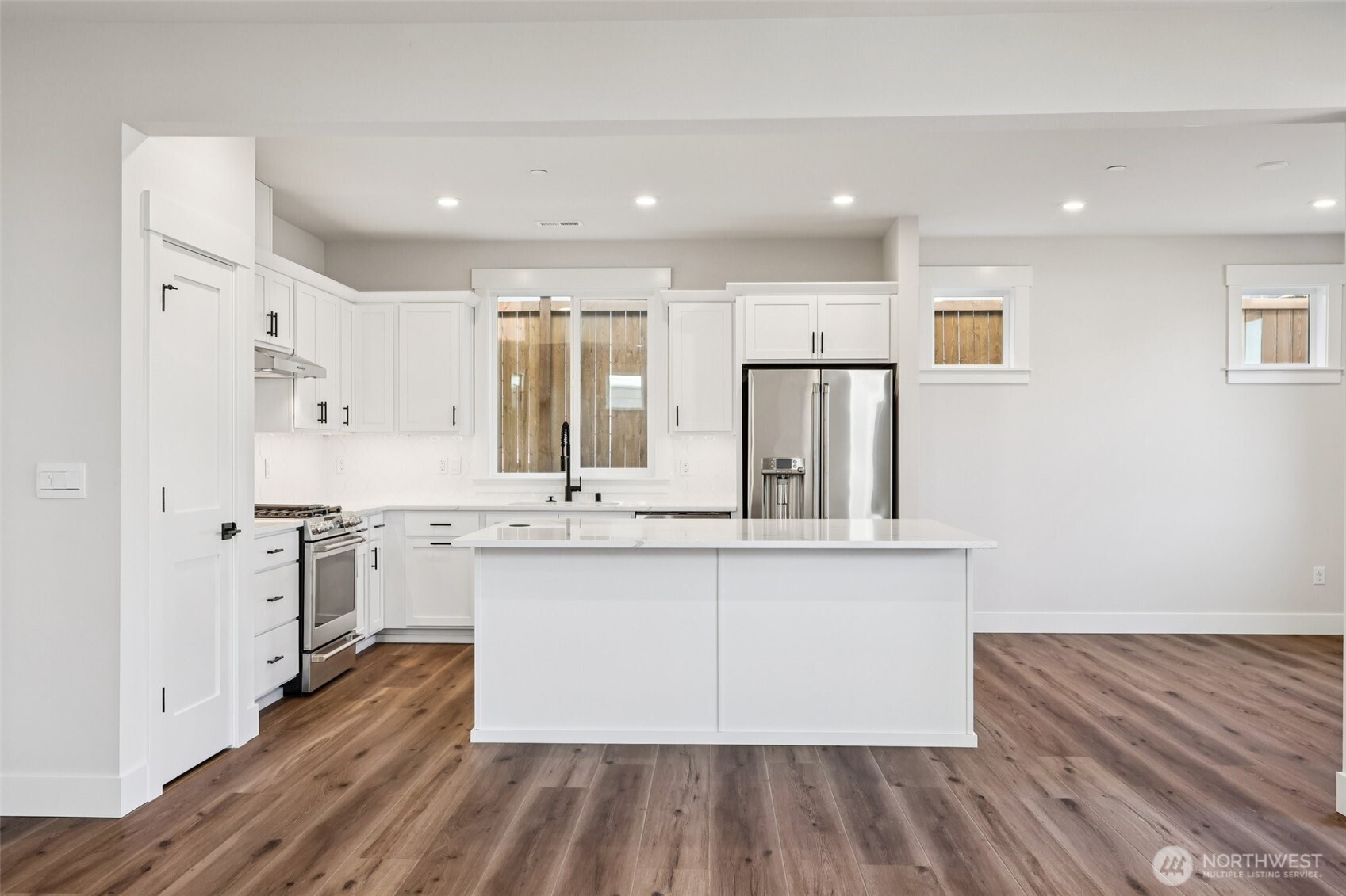 309 182nd Place Southeast Bothell, WA 98012 - Photo 7 of 21