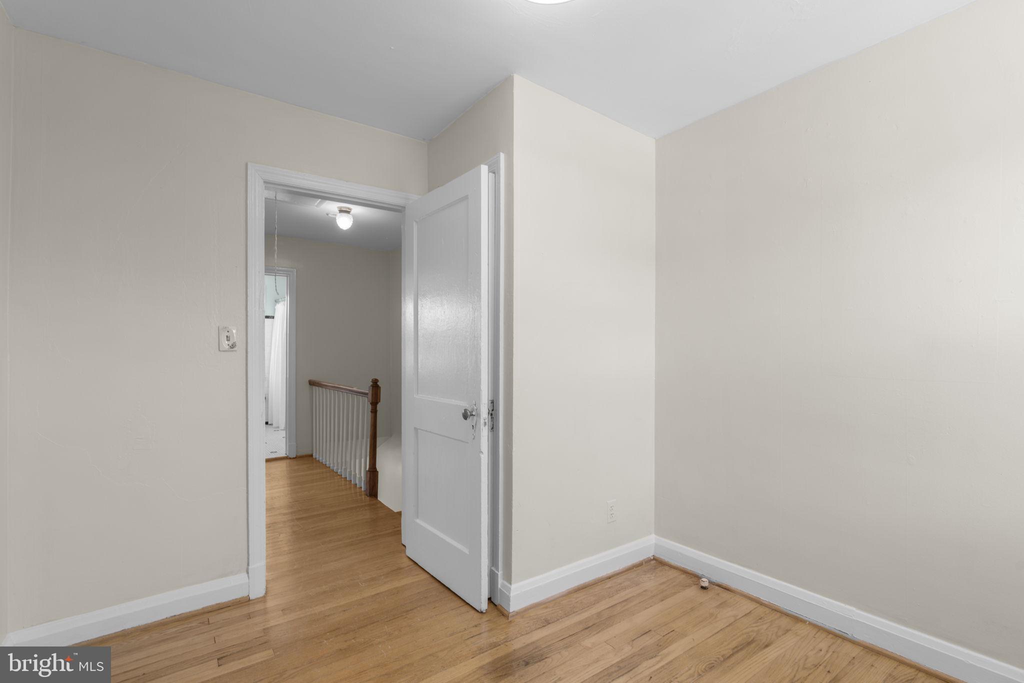 416 Stratford Road Baltimore, MD 21228 - Photo 18 of 44 Gallery Image 18