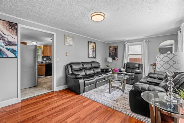 $340,000 | 68 Crest Circle, Worcester, MA 01603