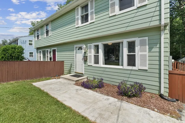 $340,000 | 68 Crest Circle, Worcester, MA 01603