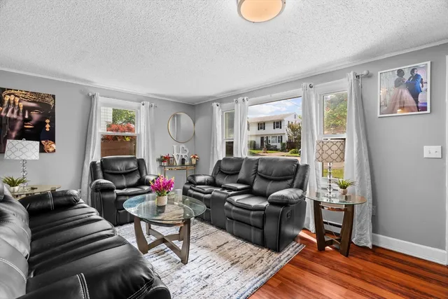 $340,000 | 68 Crest Circle, Worcester, MA 01603