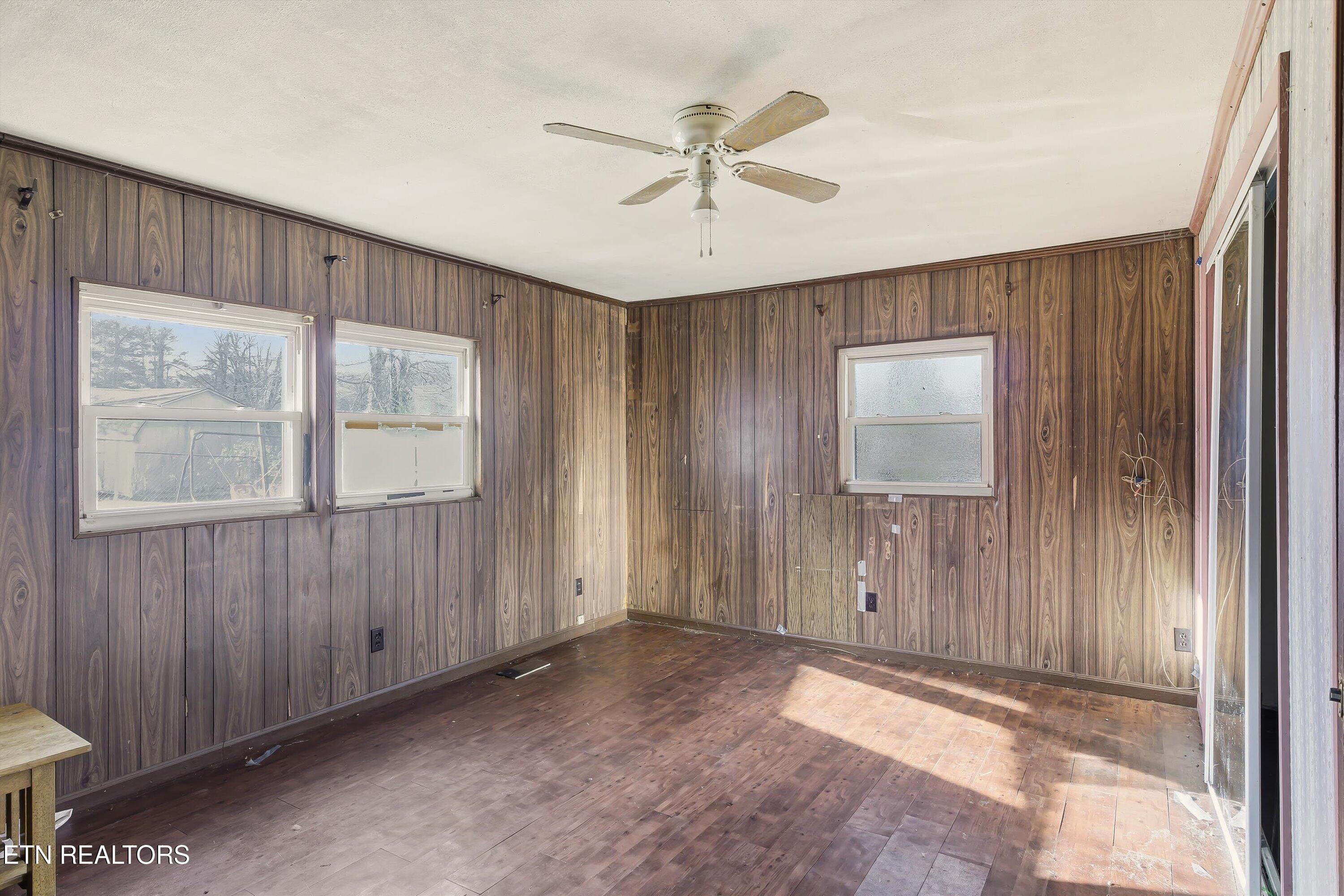 2811 Gobbler Road Strawberry Plains, TN 37871 - Photo 11 of 21 11-2811 Gobbler Rd-11