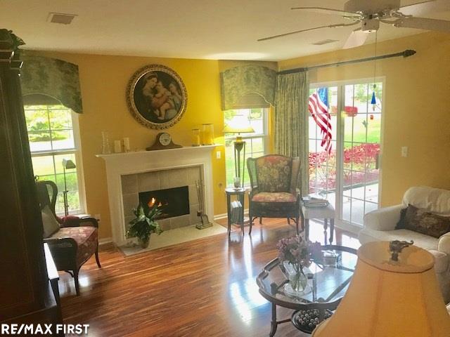 3550 Oakmonte Boulevard Rochester, MI 48306 - Photo 2 of 17