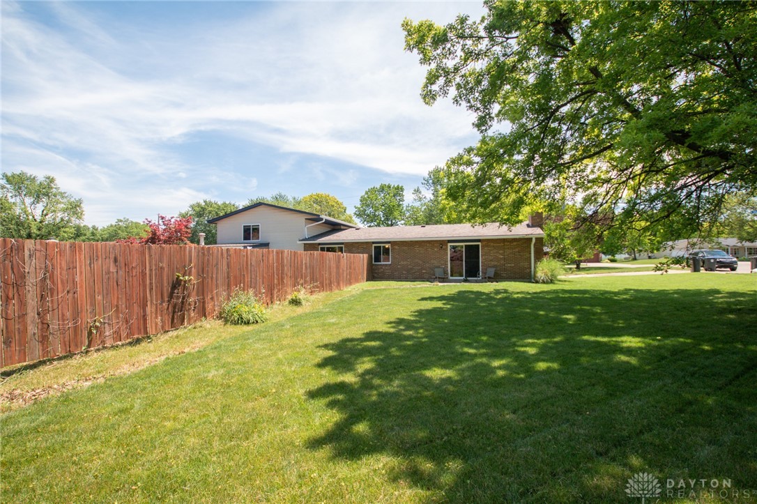 9835 Sheehan Road Dayton, OH 45458 - Photo 35 of 36 Gallery Image 35