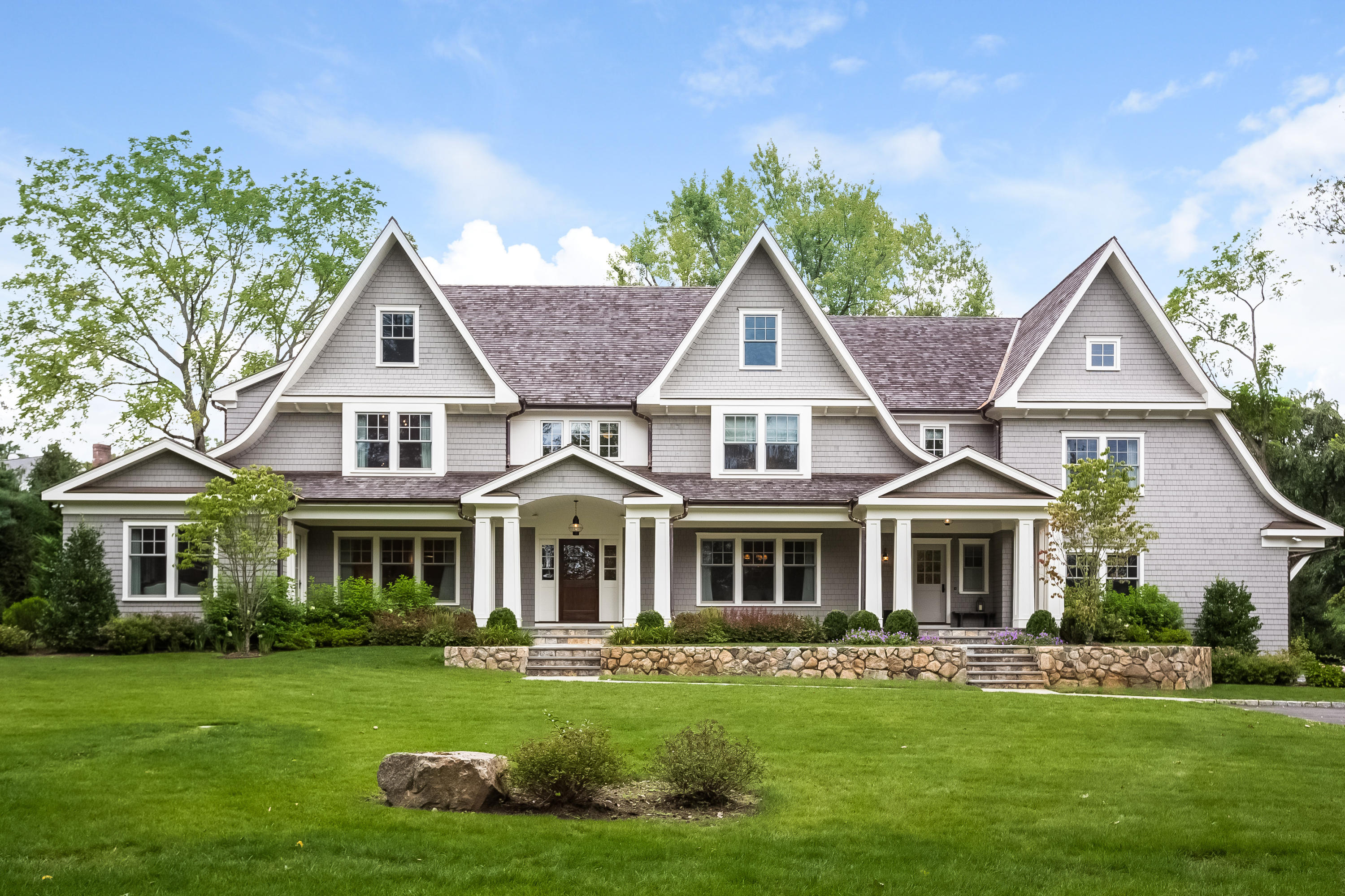 71 Greenleaf Avenue Darien, CT 06820 - Photo 3 of 59 003-Front_View-4714263-large