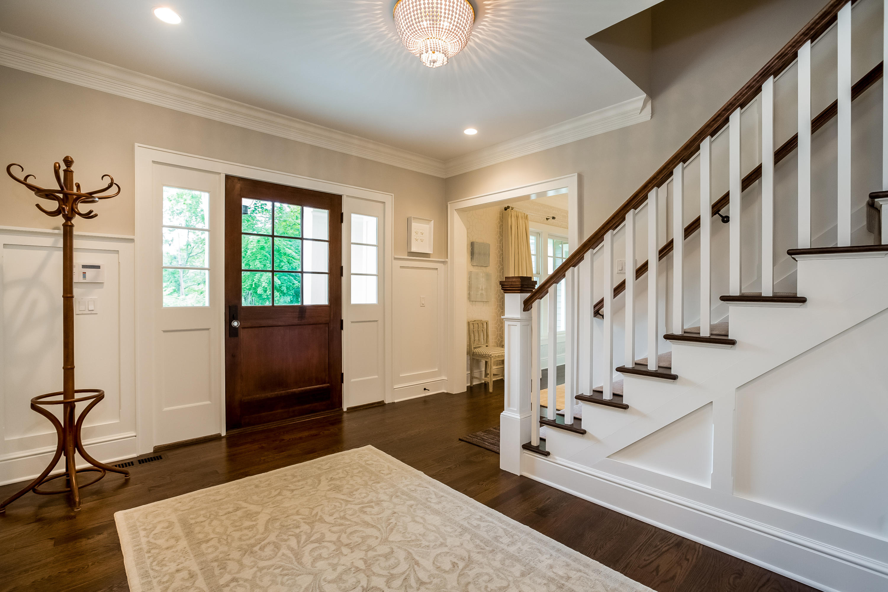 71 Greenleaf Avenue Darien, CT 06820 - Photo 4 of 59 004-Foyer-4714296-large