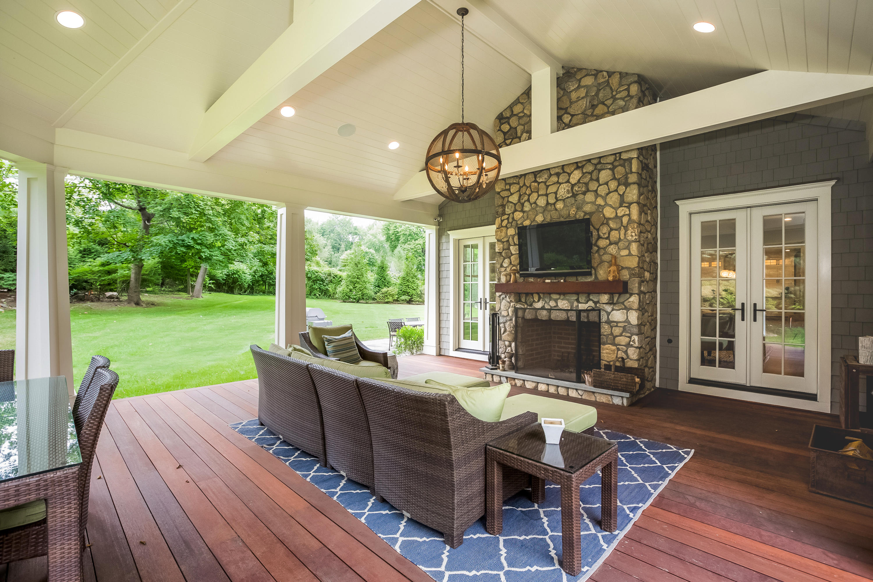 71 Greenleaf Avenue Darien, CT 06820 - Photo 44 of 59 046-Deck-4714280-large