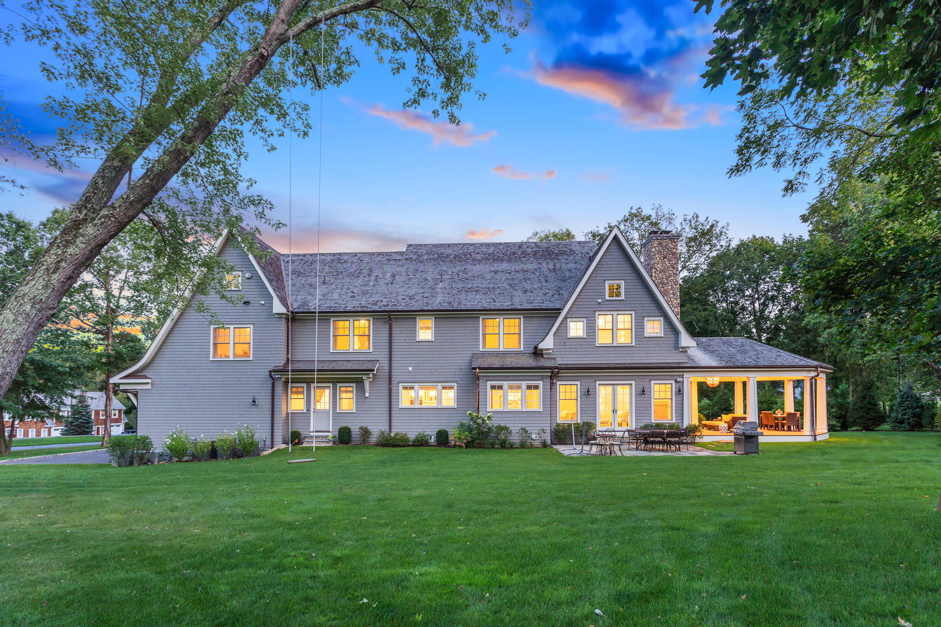 71 Greenleaf Avenue Darien, CT 06820 - Photo 47 of 59 047-Twilight_Back_Yard-4734933-large