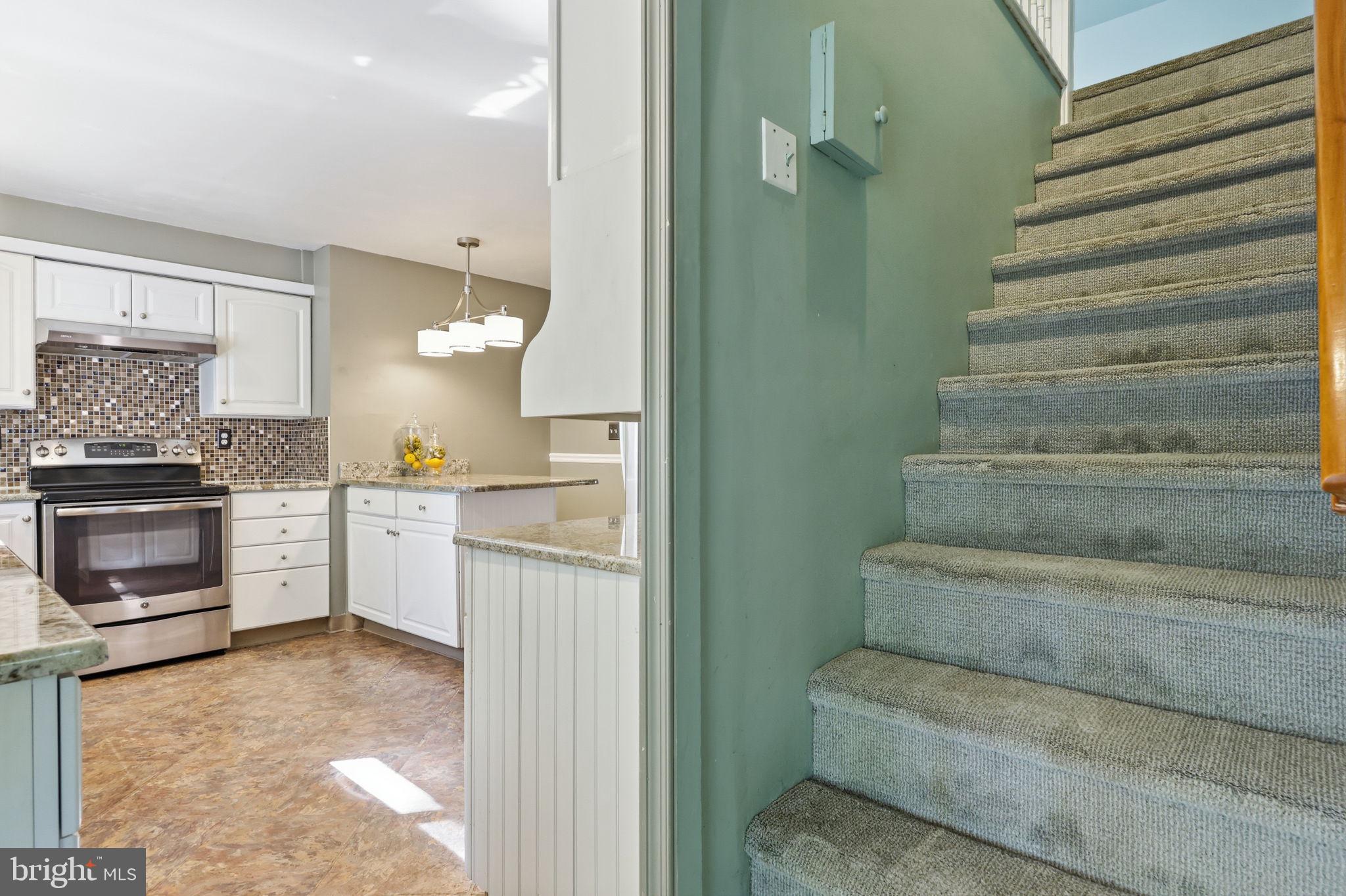 207 West Ferry Road Yardley, PA 19067 - Photo 30 of 50 Gallery Image 30