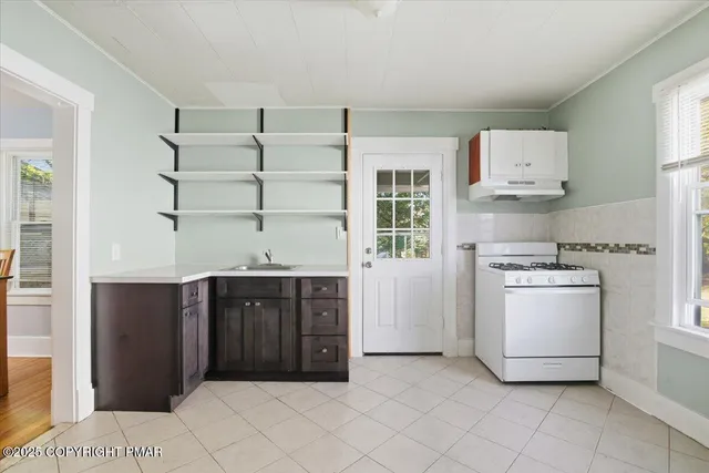 $230,000 | 179 King Street, East Stroudsburg, PA 18301