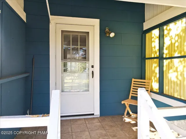 $230,000 | 179 King Street, East Stroudsburg, PA 18301