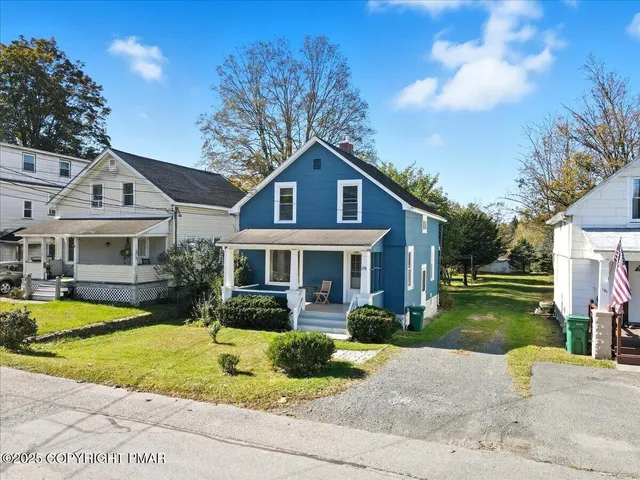 $230,000 | 179 King Street, East Stroudsburg, PA 18301