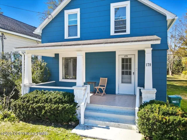 $230,000 | 179 King Street, East Stroudsburg, PA 18301