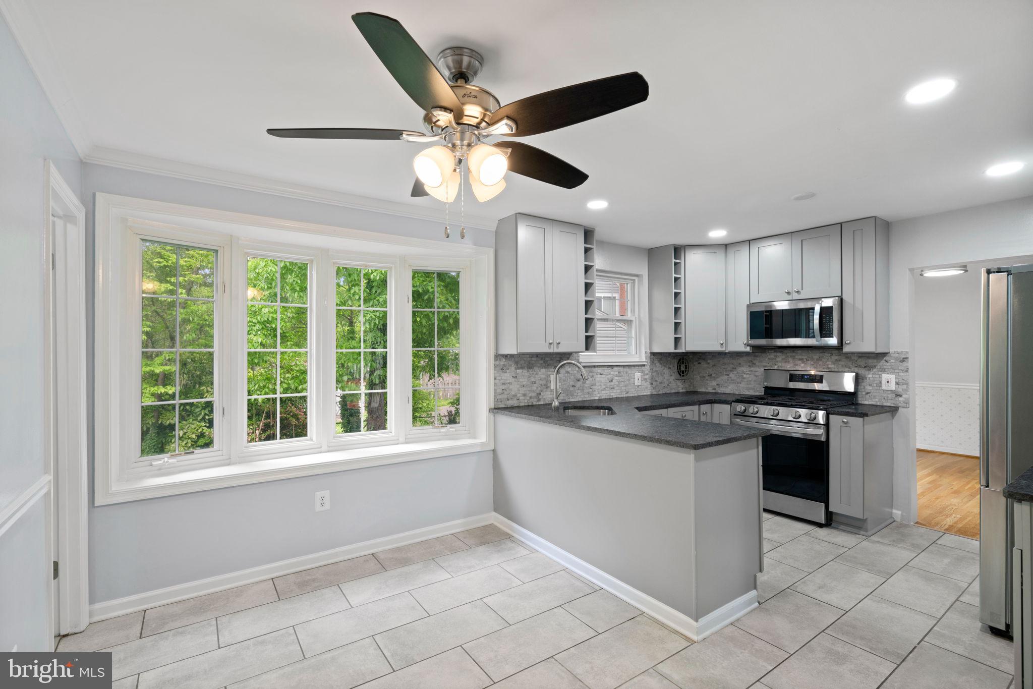 5615 Rolling Road Springfield, VA 22151 - Photo 25 of 56 Live, Laugh, Love...it starts here!