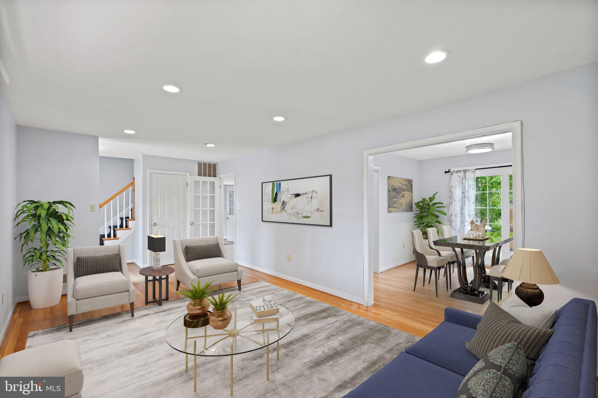 5615 Rolling Road Springfield, VA 22151 - Photo 7 of 56 Virtually staged Liv-Din Rms view