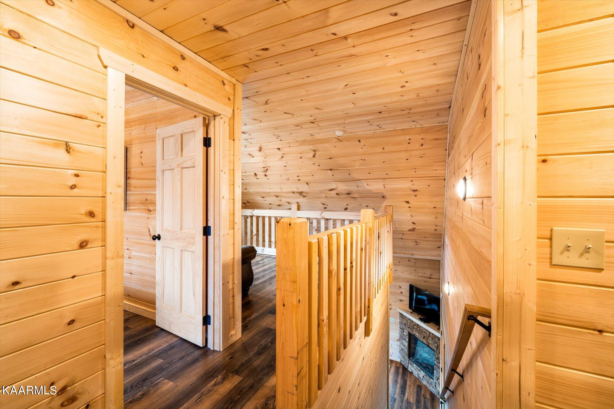 3541 Locust Ridge Road Sevierville, TN 37876 - Photo 16 of 33 16-3541-Locust-Ridge-Rd-Sevierville-TN-1