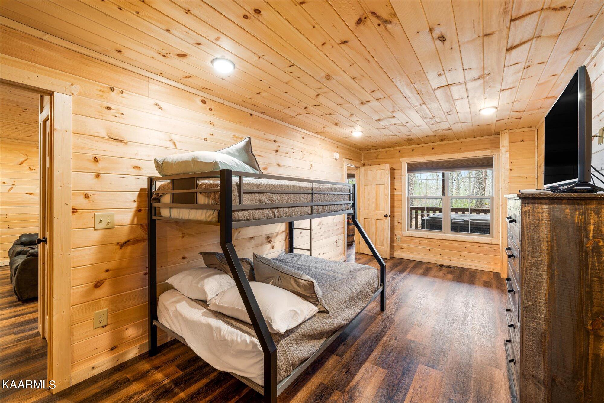 3541 Locust Ridge Road Sevierville, TN 37876 - Photo 25 of 33 25-3541-Locust-Ridge-Rd-Sevierville-TN-2