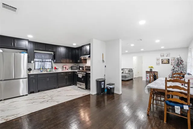 $270,000 | 1020 East Walnut Street, Hillsboro, TX 76645