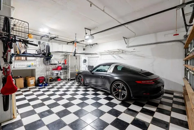 $9,950 | 100 Jefferson Avenue, Unit 10012, Miami Beach, FL 33139