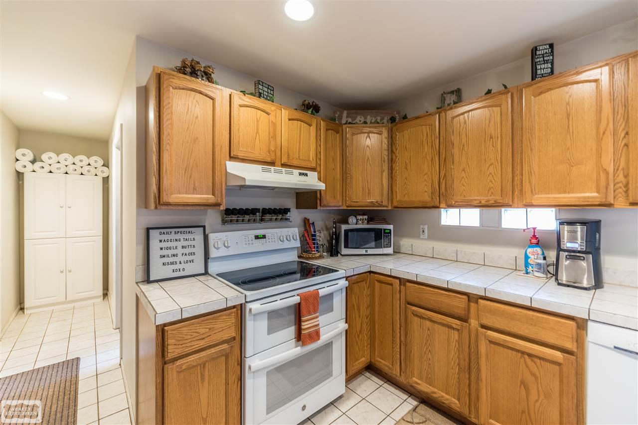 1408 Minnesota Road Troy, MI 48083 - Photo 10 of 26 31369610-9.JPG